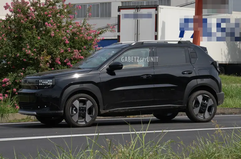 Fiat Grande Panda - avvistamento settembre 2024 - 2