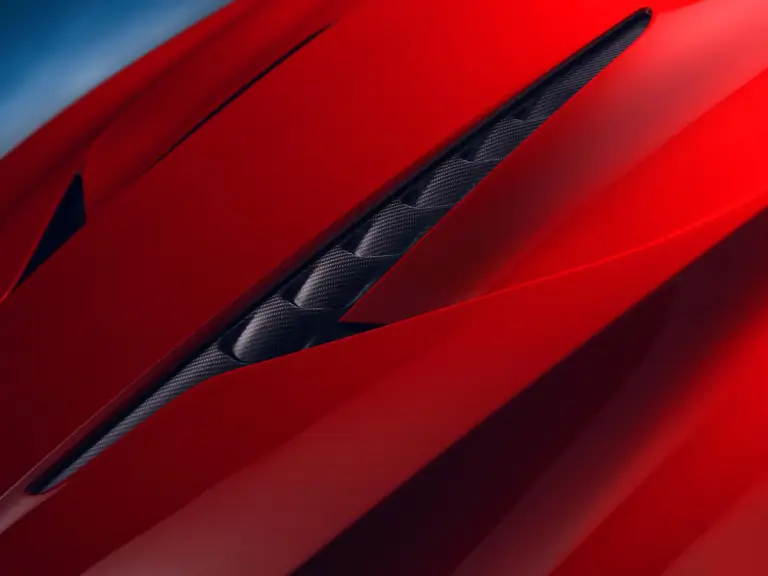 Aston Martin Vanquish 2024 - 13