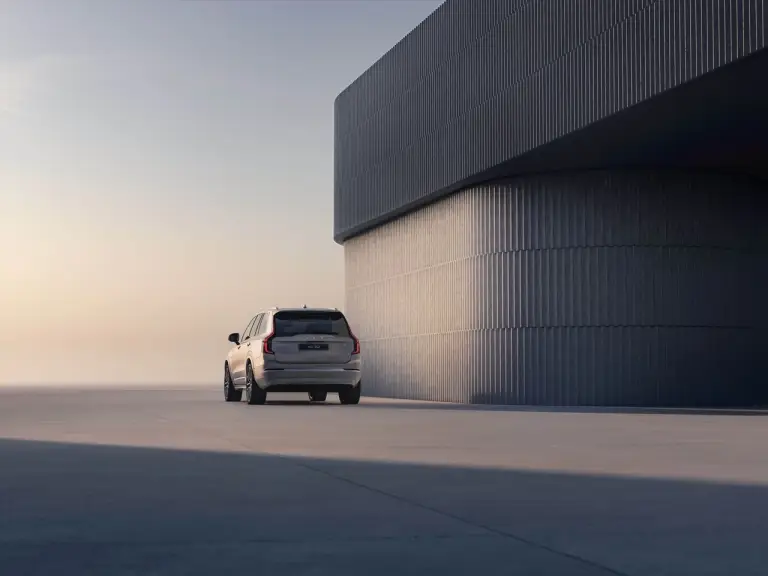 Volvo XC90 2025 - Foto ufficiali - 9