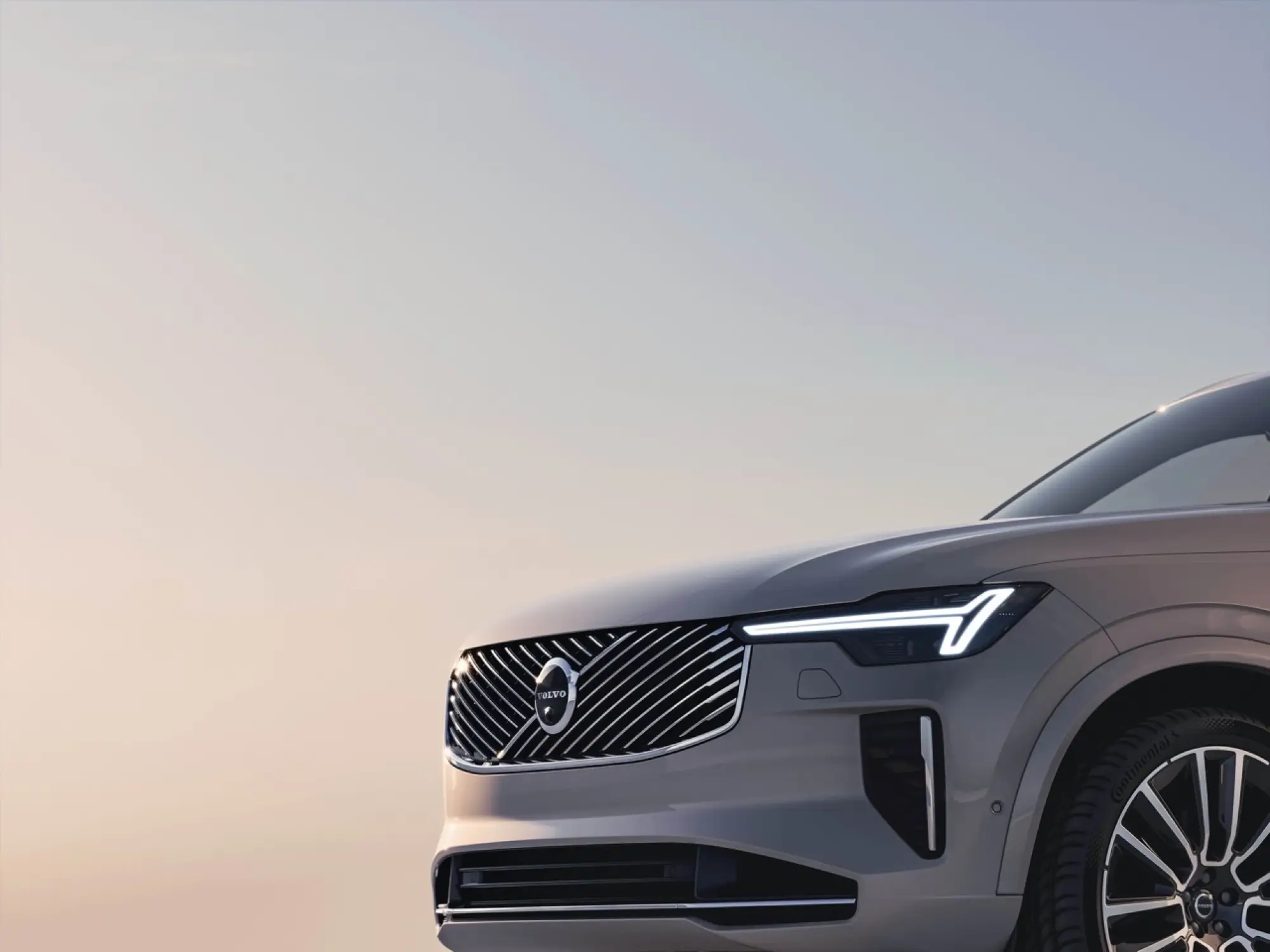 Volvo XC90 2025 - Foto ufficiali - 13