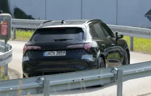 Audi Q3 2025 - Foto spia 06-09-2024 - 7