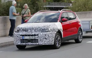 Skoda Kushaq 2025 - Foto spia 09-09-2024 - 2