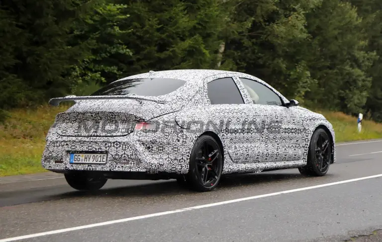 Hyundai Ioniq 6 N - Foto spia 10-09-2024 - 11