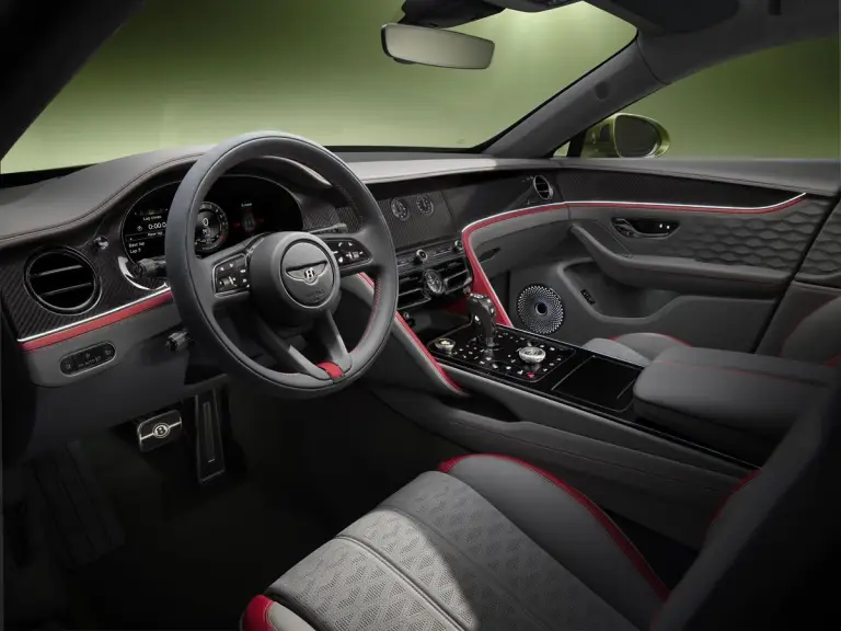Bentley Flying Spur 2024 - 9