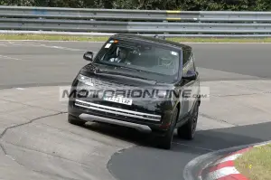 Range Rover EV - Foto spia 11-9-2024 - 2