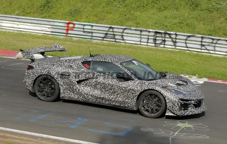 Chevrolet Corvette Zora - Foto spia 11-09-2024 - 14