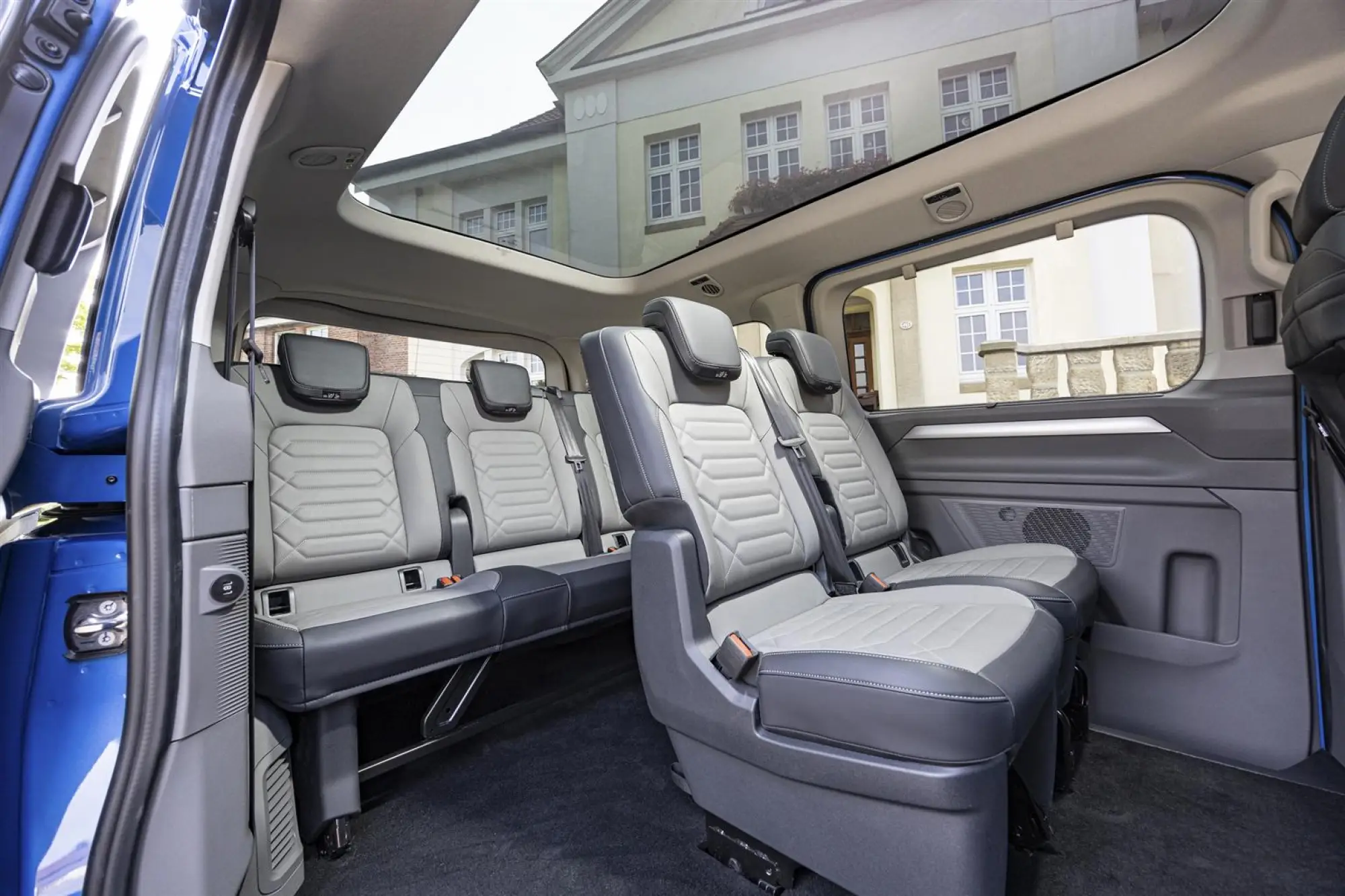 Volkswagen Transporter e Caravelle 2025 - 1