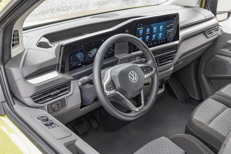 Volkswagen Transporter e Caravelle 2025 - 12