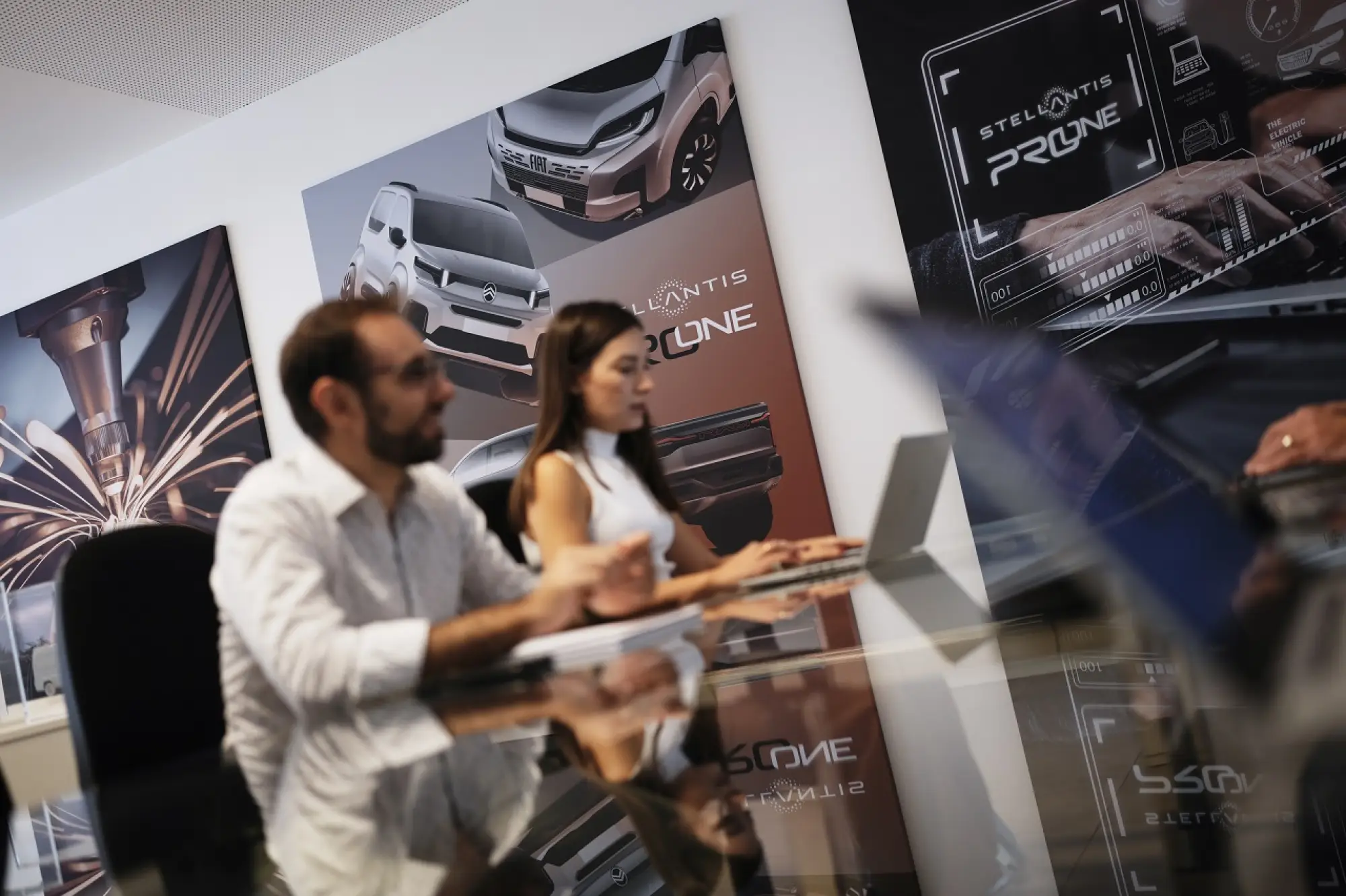 Stellantis Pro One apre il nuovo Hub per veicoli commerciali - 1