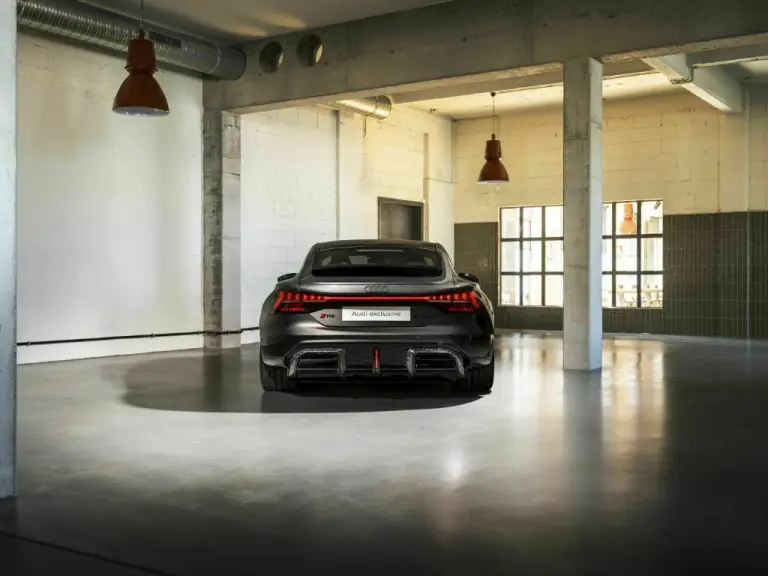 Edizione limitata Audi e-tron GT: solo 299 esemplari - 4