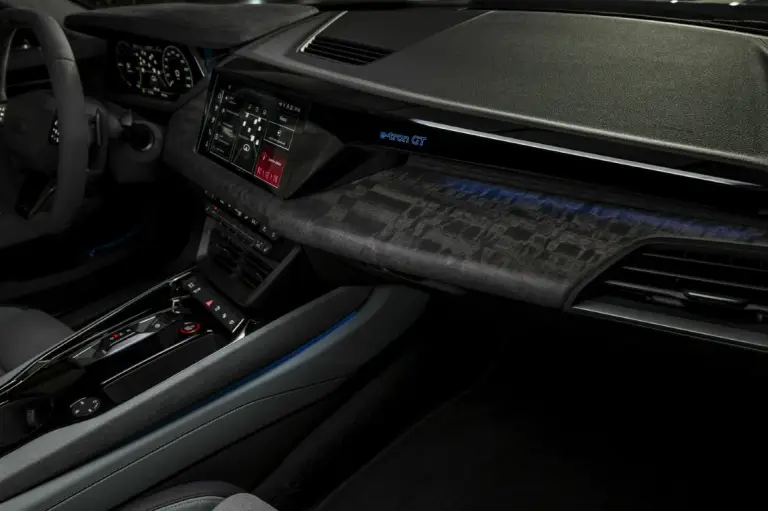 Edizione limitata Audi e-tron GT: solo 299 esemplari - 3
