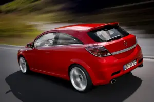 Opel Astra - un tradizionale cuore sportivo - 3