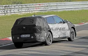 Kia EV4 - Foto spia 18-09-2024