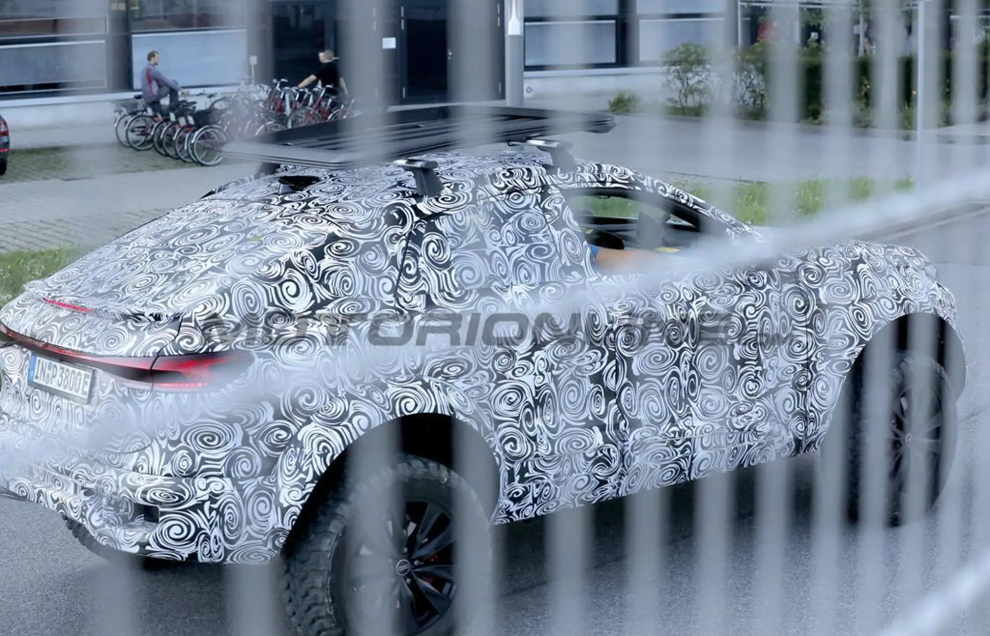 Audi Sportback 4x4 Dakar - Foto spia 18-09-2024 - 3