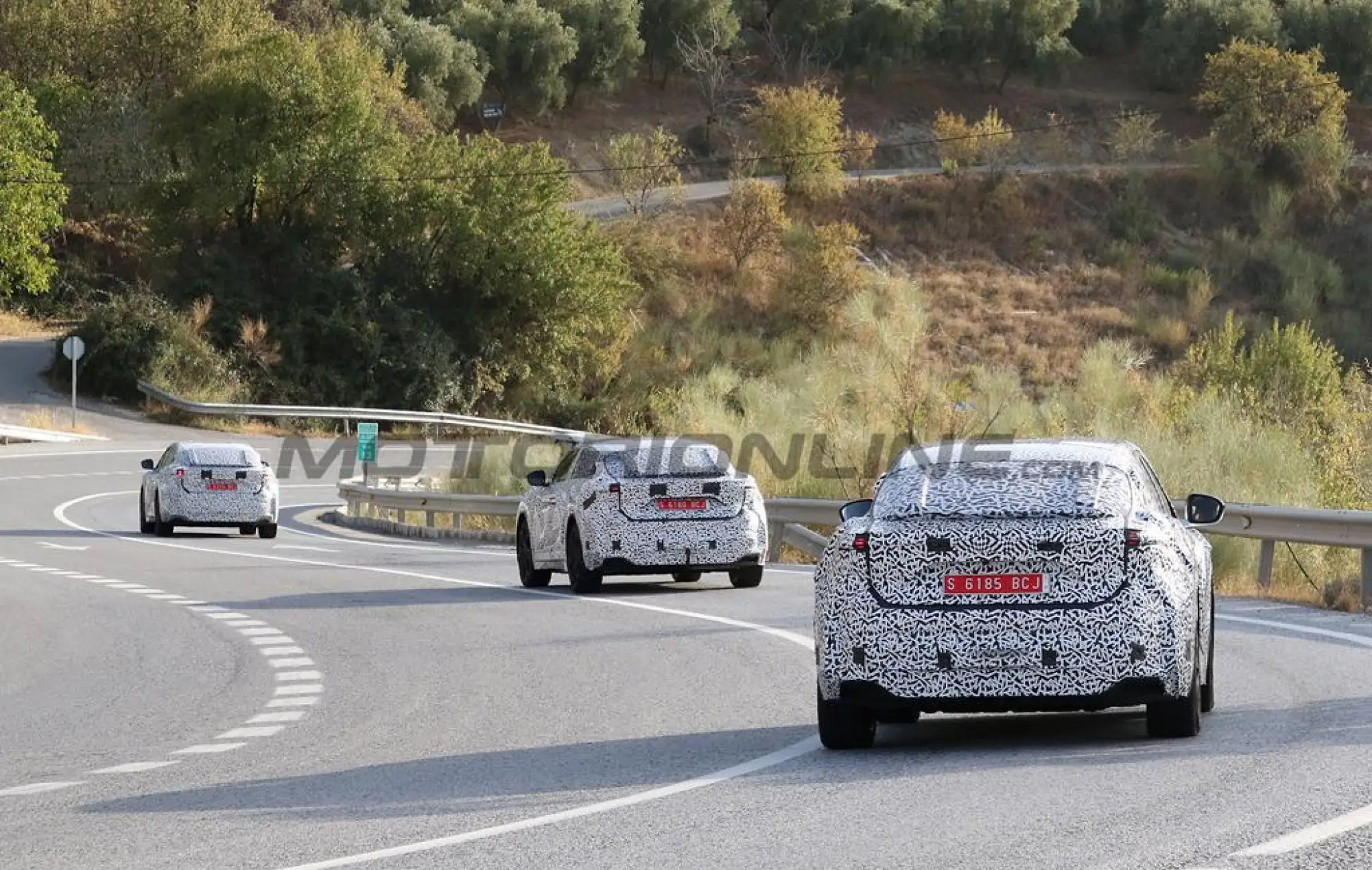 Alpine A390 - Foto spia 19-09-2024 - 11