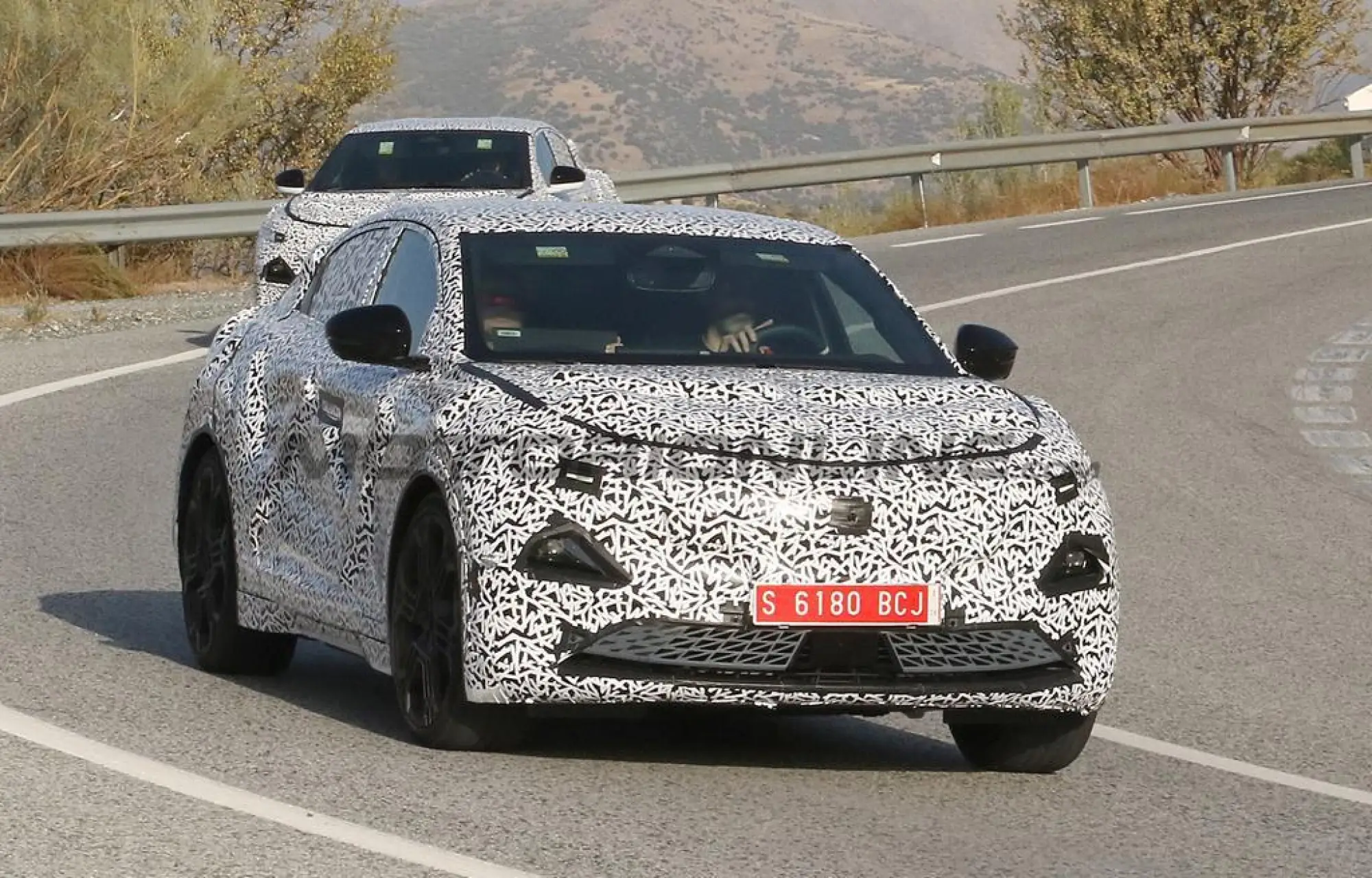 Alpine A390 - Foto spia 19-09-2024 - 1