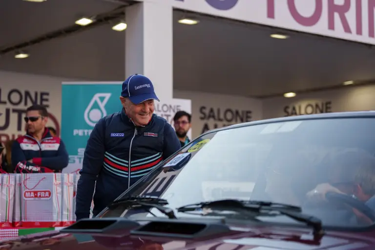 130 Lancia Delta sfilano a Torino - 7