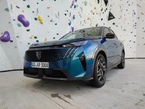 Peugeot 3008 Hybrid 2024 - Prova Milano - 6