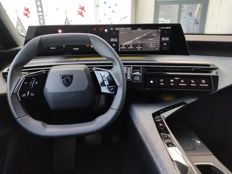 Peugeot 3008 Hybrid 2024 - Prova Milano - 20
