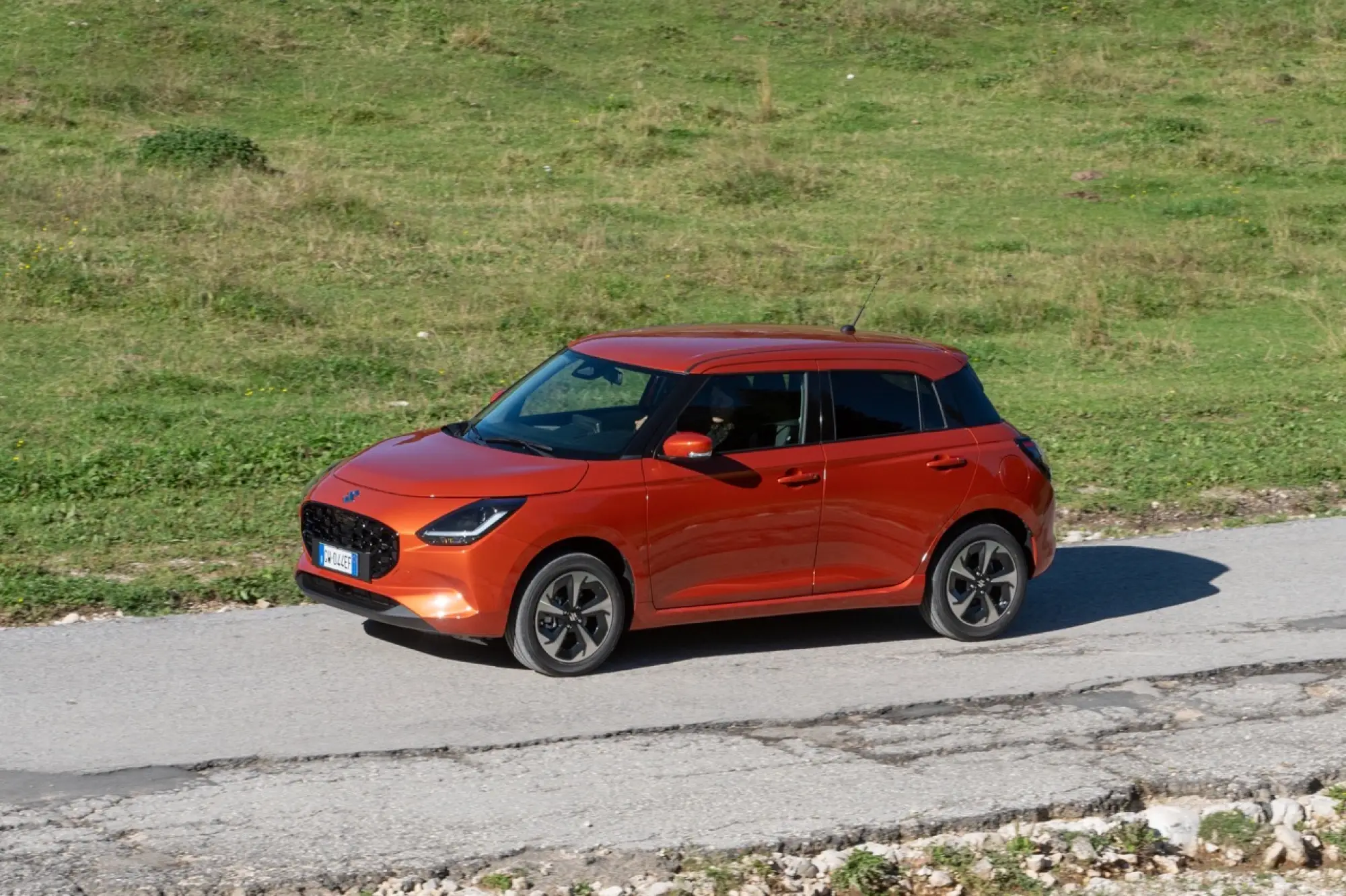 Suzuki Swift Hybrid 4x4 AllGrip - Foto ufficiali - 20