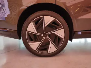 Volvo XC90 e EX90 2024 - Foto live Milano