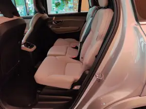Volvo XC90 e EX90 2024 - Foto live Milano
