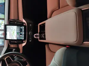 Volvo XC90 e EX90 2024 - Foto live Milano
