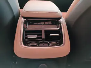 Volvo XC90 e EX90 2024 - Foto live Milano