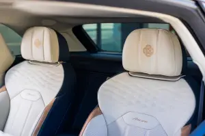 Bentley Bentayga EWB Azure Riviera Collection - 9