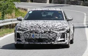 Audi RS5 2025 - Foto spia 26-09-2024