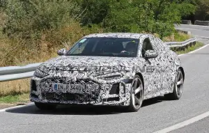 Audi RS5 2025 - Foto spia 26-09-2024