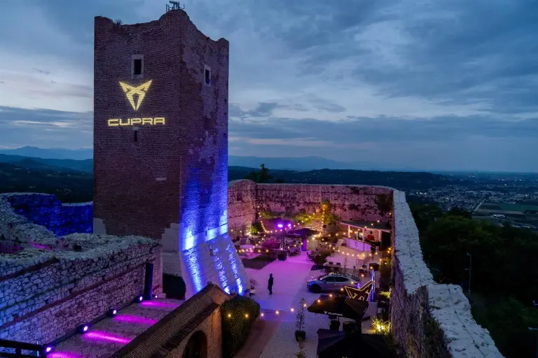 Cupra Dreams shape the future - 49
