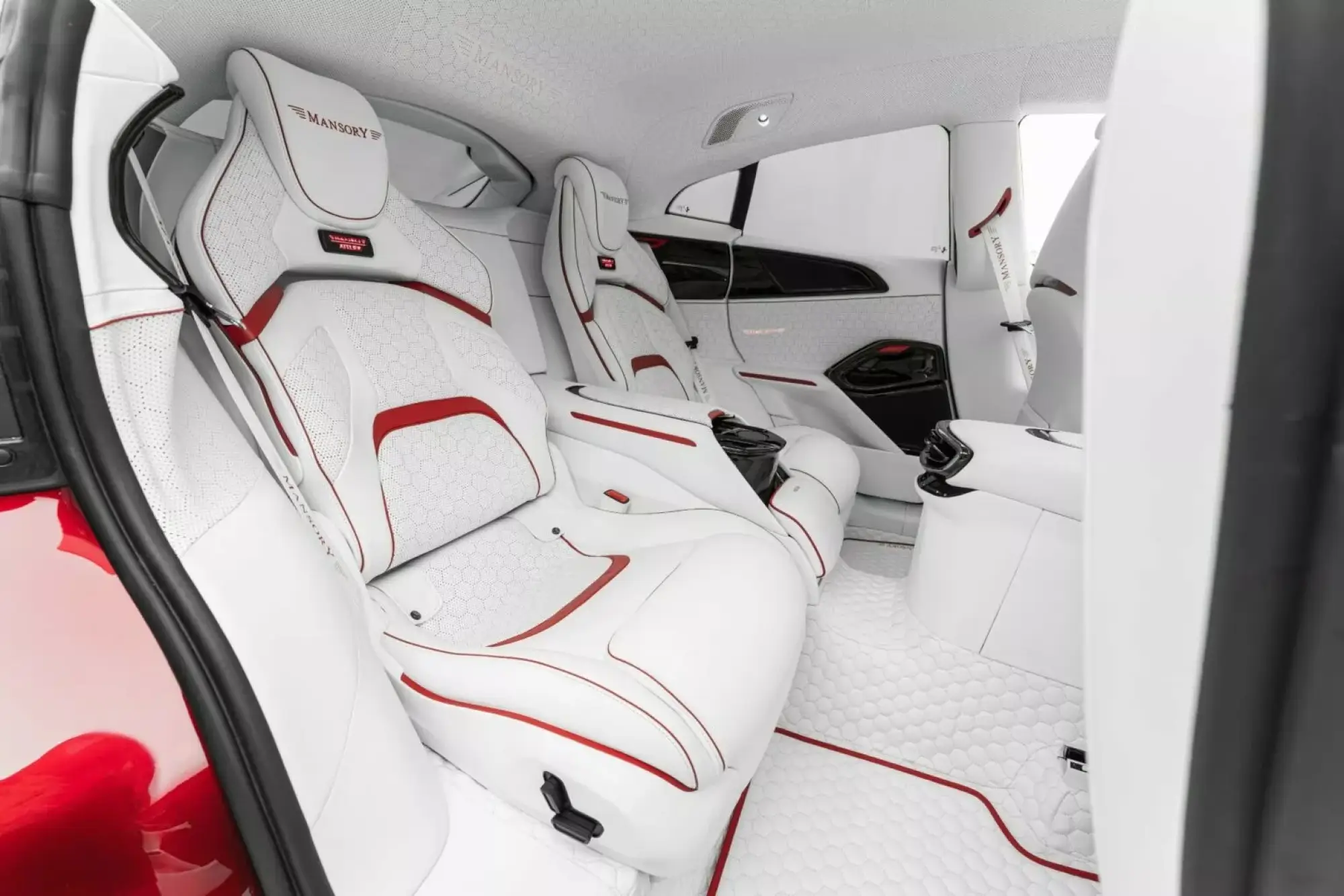 Ferrari Purosangue - Tuning Mansory Pugnator - 26