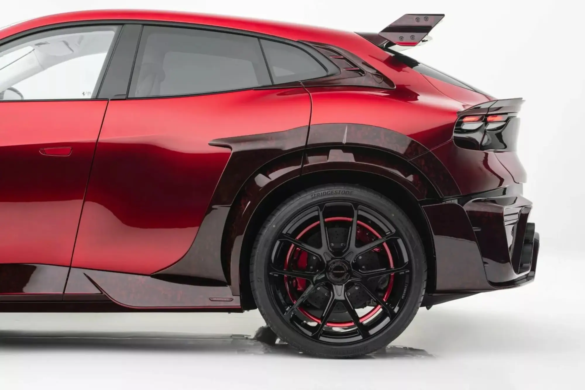 Ferrari Purosangue - Tuning Mansory Pugnator - 5