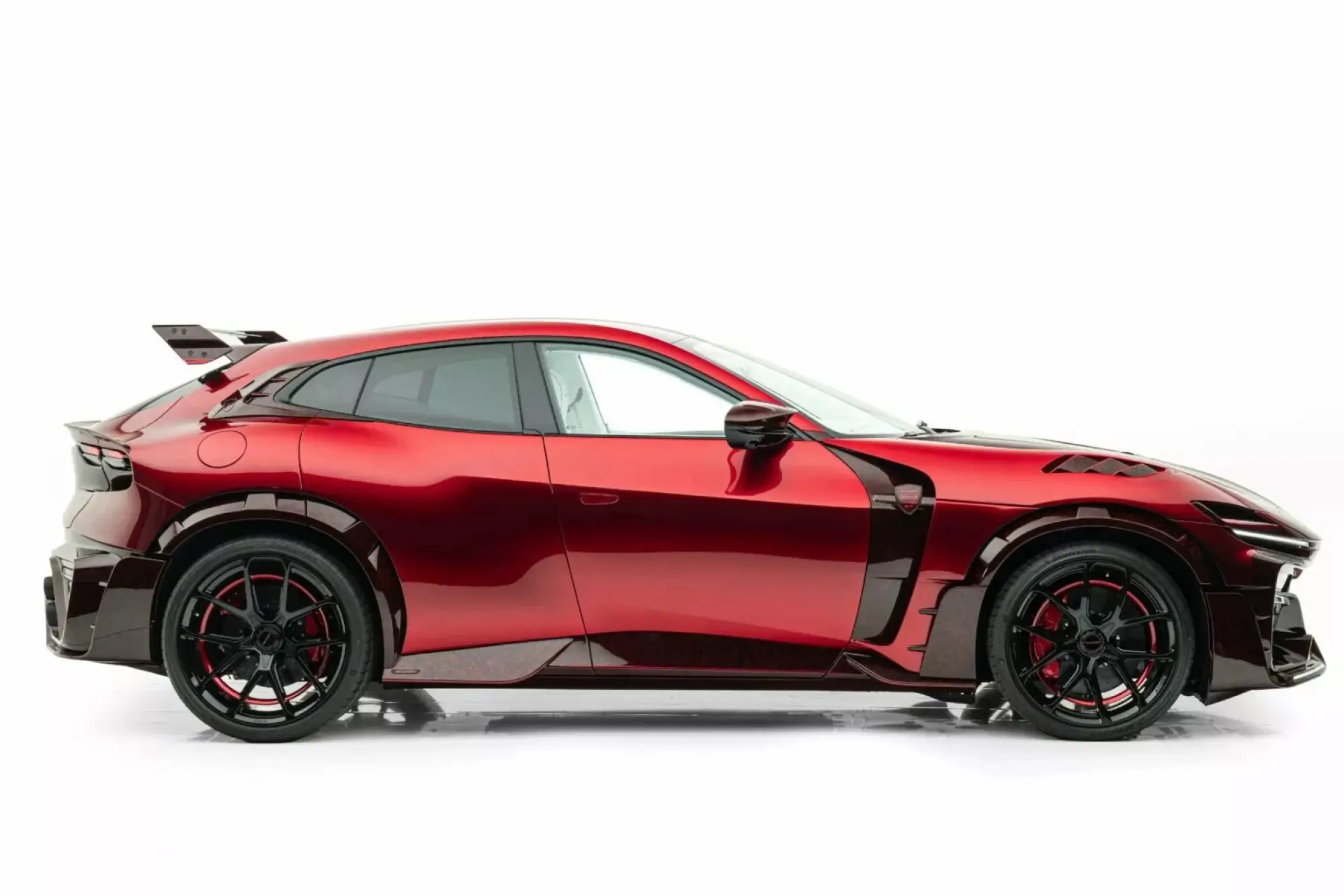 Ferrari Purosangue - Tuning Mansory Pugnator - 11