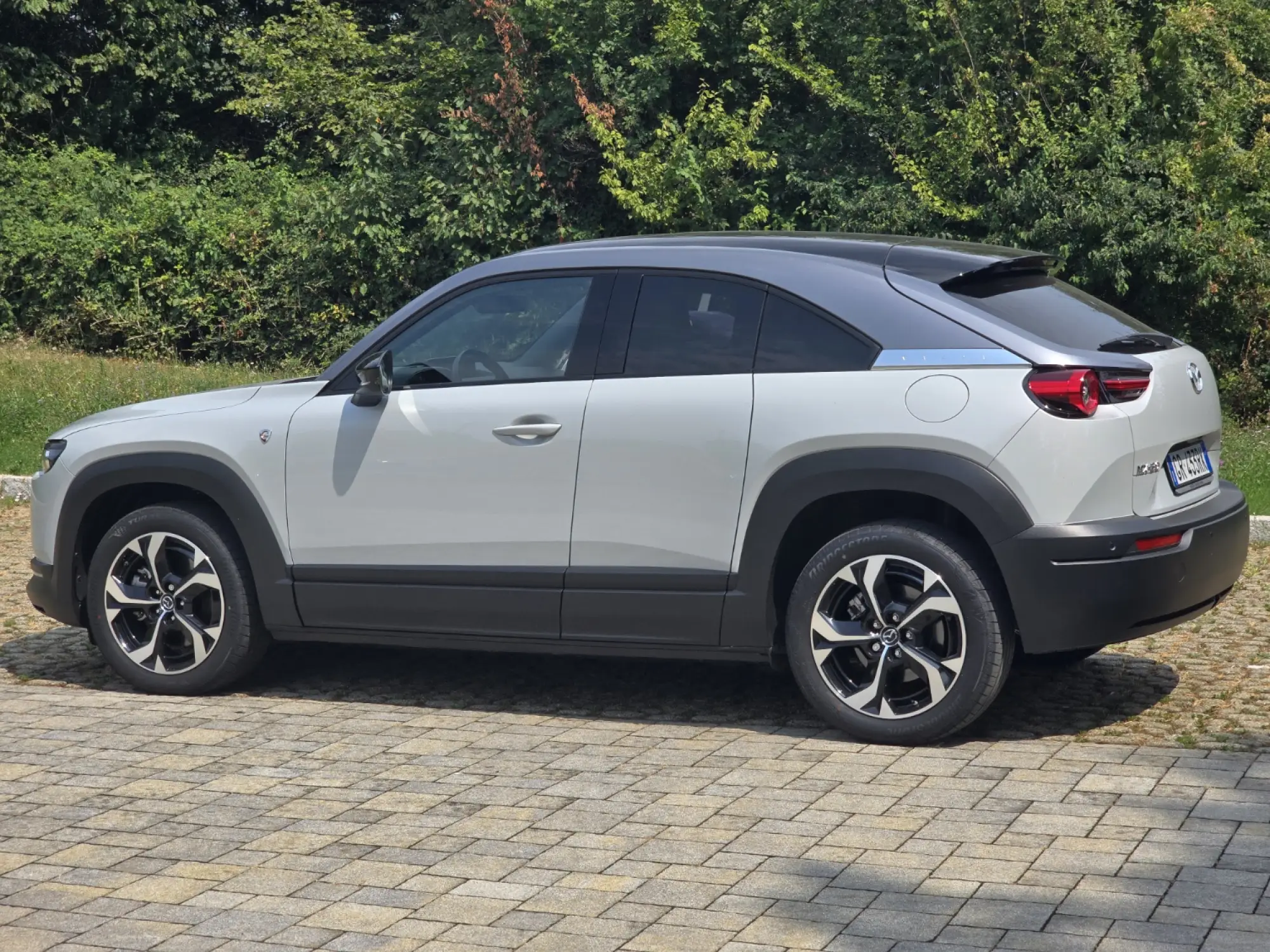 Mazda MX-30 2024 - prova Come e Come Va - 11