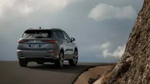 Mitsubishi Outlander PHEV 2025 - 19