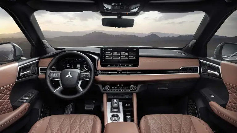 Mitsubishi Outlander PHEV 2025 - 17