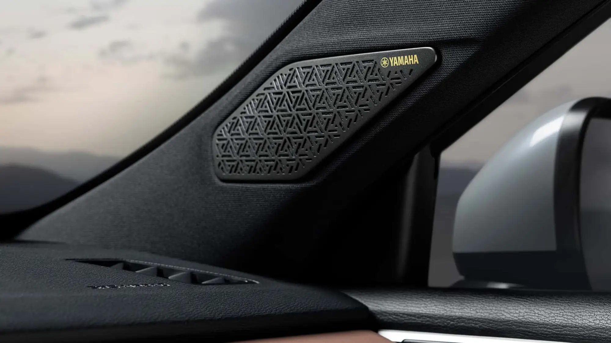 Mitsubishi Outlander PHEV 2025 - 13