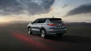 Mitsubishi Outlander PHEV 2025 - 30