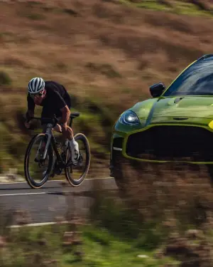 Aston Martin - Mark Cavendish - 2