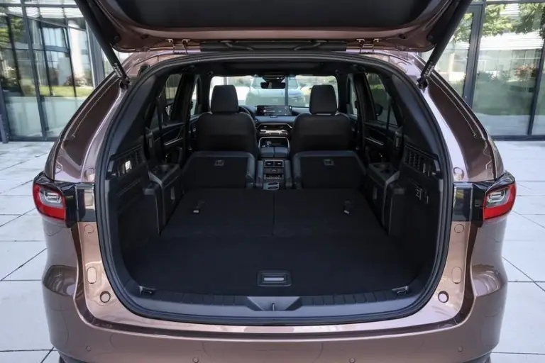 Mazda CX-80 2024 - prova di anteprima - 7