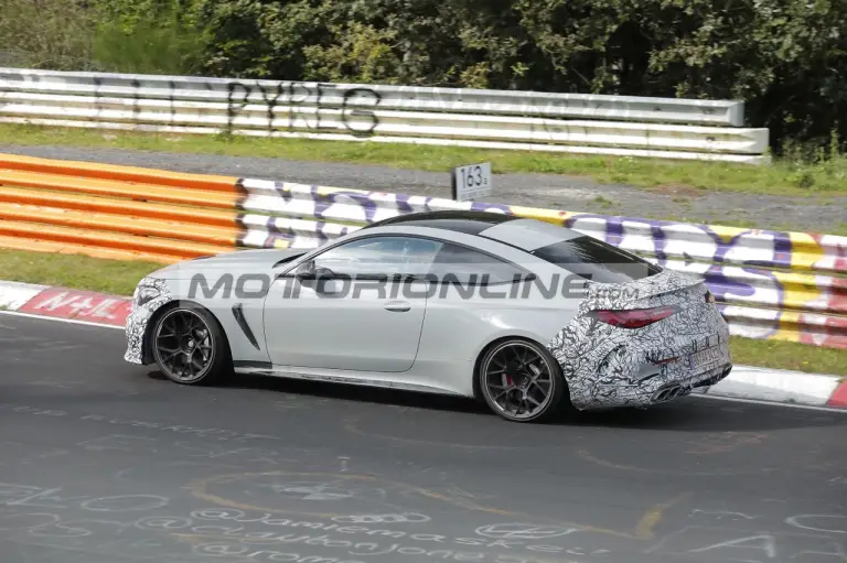 Mercedes-AMG CLE 63 Coupe - Foto spia 4-10-2024 - 3
