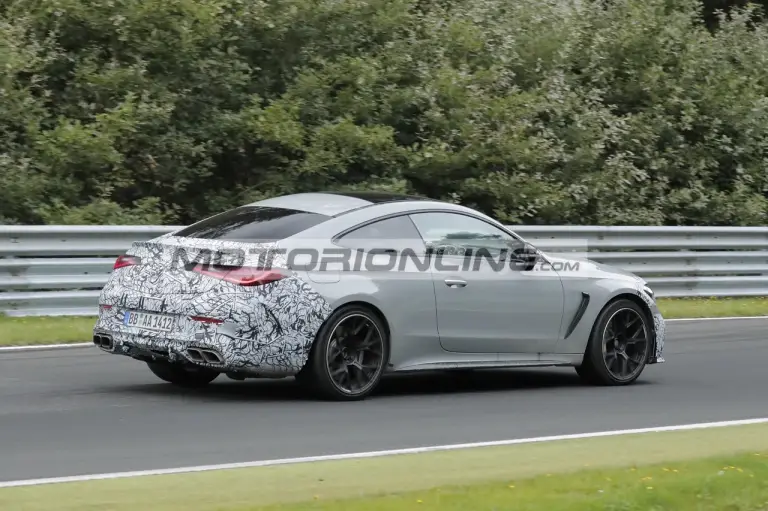 Mercedes-AMG CLE 63 Coupe - Foto spia 4-10-2024 - 17