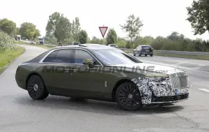 Rolls-Royce Ghost 2025 - Foto spia 04-10-2024 - 2