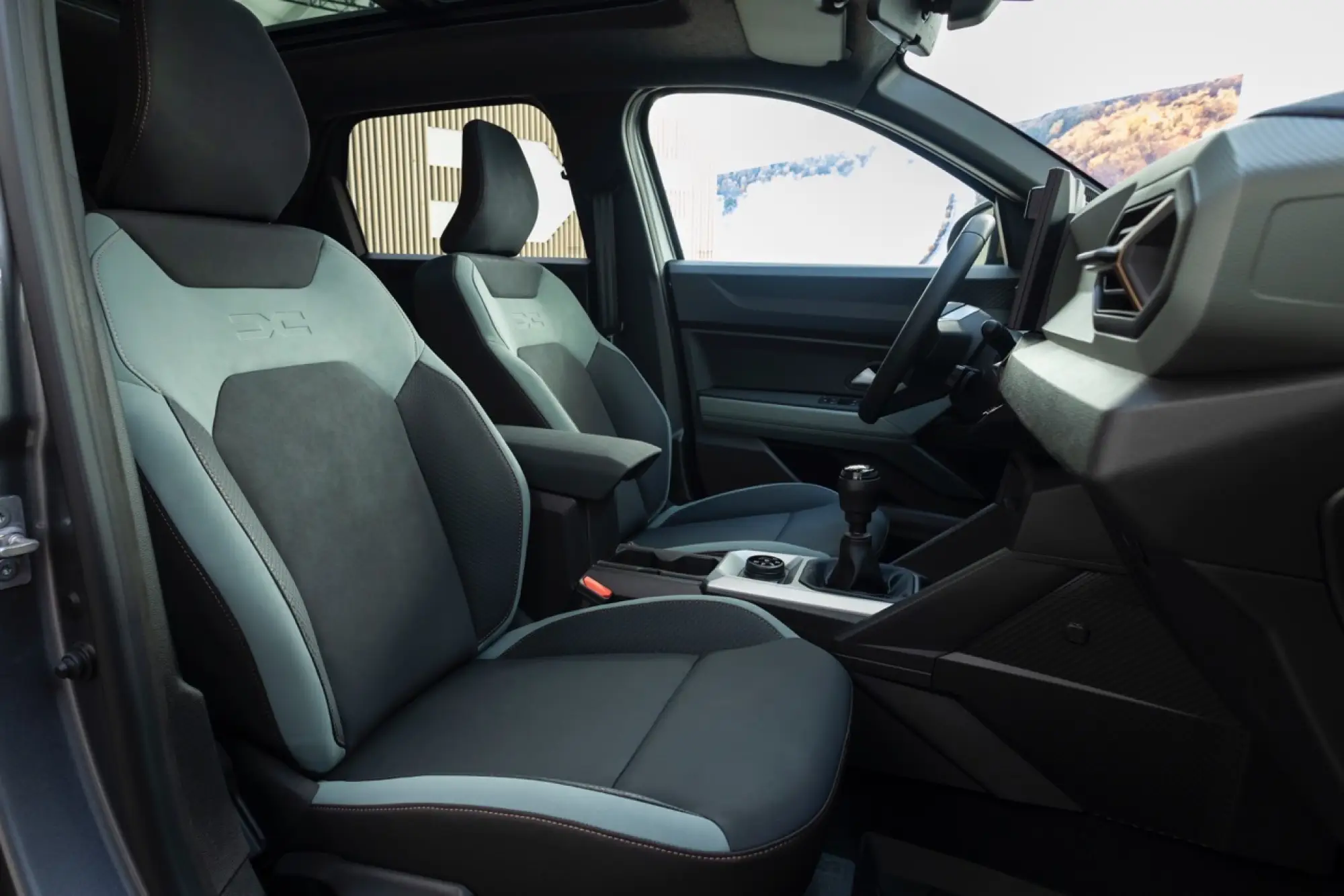 Dacia Bigster 2025 - Foto ufficiali - 110