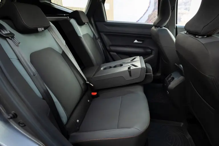 Dacia Bigster 2025 - Foto ufficiali - 118