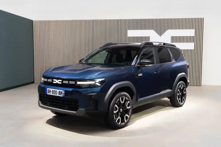 Dacia Bigster 2025 - Foto ufficiali - 19