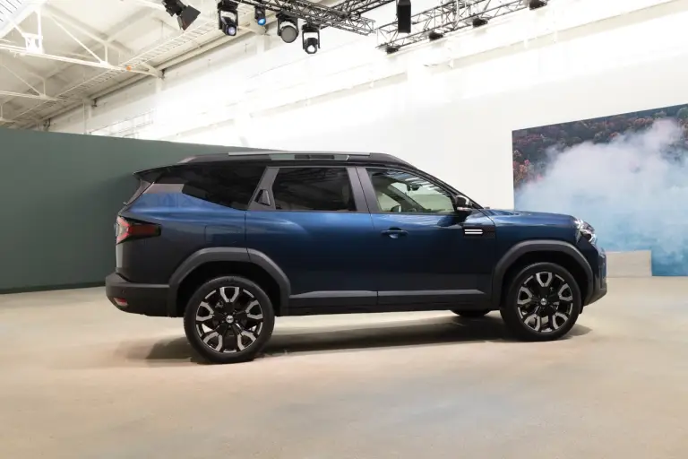 Dacia Bigster 2025 - Foto ufficiali - 27