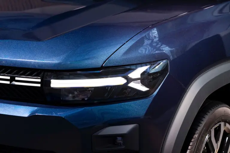 Dacia Bigster 2025 - Foto ufficiali - 33